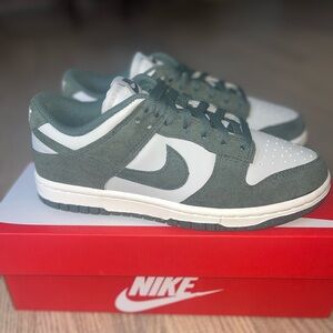 Nike dunks